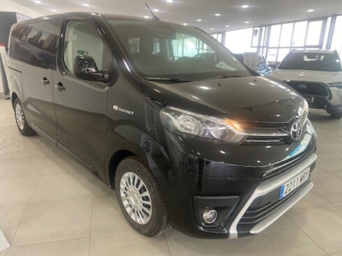 Foto impresión del anuncio Toyota Proace Verso Shuttle 75kWh VX L1 9Plz de Ocasión en Madrid