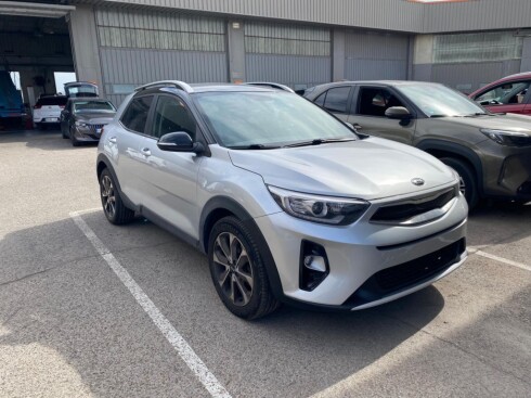 Foto impresión del anuncio Kia Stonic 1.0 T-GDi 74kW (100CV) Drive  de Ocasión en Madrid