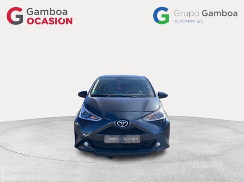 Foto impresión del anuncio Toyota Aygo 1.0 70 x-play  de Ocasión en Madrid