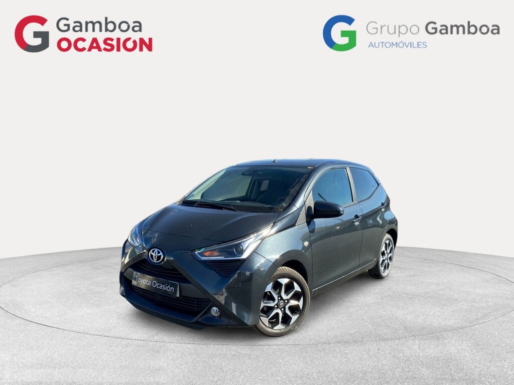 Foto impresión del anuncio Toyota Aygo 1.0 70 x-play  de Ocasión en Madrid