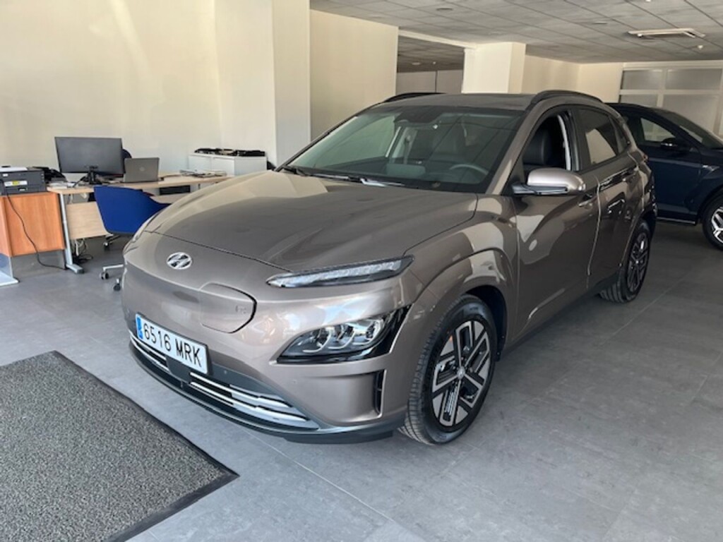 Foto impresión del anuncio Hyundai Kona EV 150kW 64kWh Style Sky  de Ocasión en Madrid