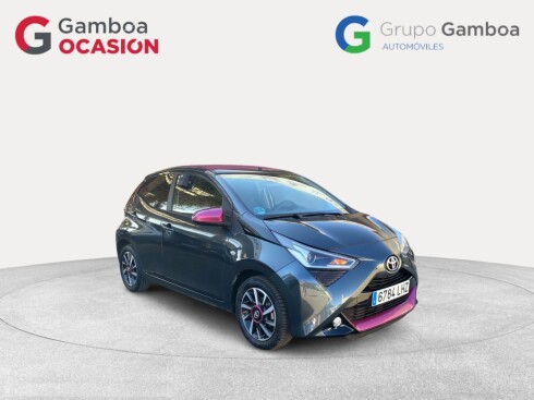 Foto impresión del anuncio Toyota Aygo 1.0 70 x-style  de Ocasión en Madrid