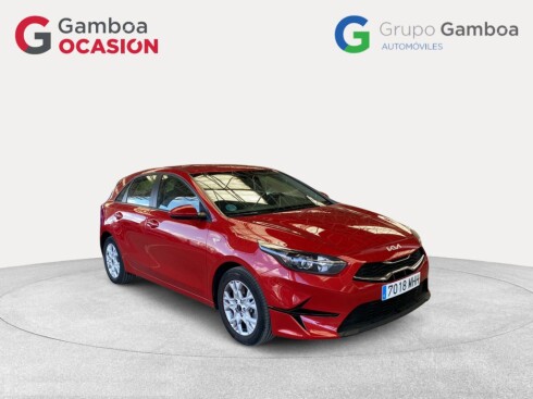 Foto impresión del anuncio Kia Ceed 1.0 T-GDi 74kW (100CV) Concept  de Ocasión en Madrid