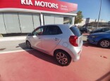 Foto 4 del anuncio Kia Picanto 1.2 DPi 62kW (84CV) GT Line  de Ocasión en Madrid