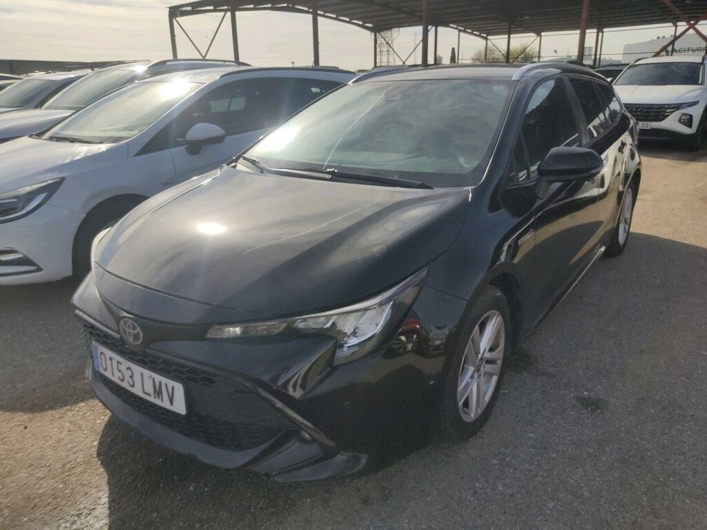 Foto impresión del anuncio Toyota Corolla 1.8 125H ACTIVE TECH E-CVT TOU SPORT  de Ocasión en Madrid