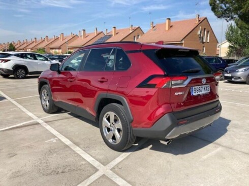 Foto impresión del anuncio Toyota Rav4 2.5l 220H Advance  de Ocasión en Madrid