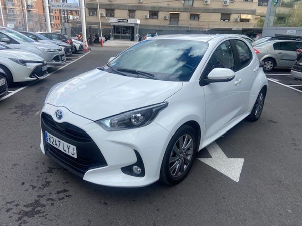 Foto impresión del anuncio Toyota Yaris 1.5 120H Active Tech  de Ocasión en Madrid