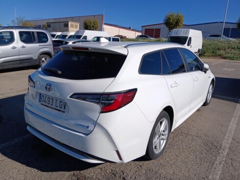 Foto impresión del anuncio Toyota Corolla 1.8 125H ACTIVE TECH E-CVT TOU SPORT  de Ocasión en Madrid