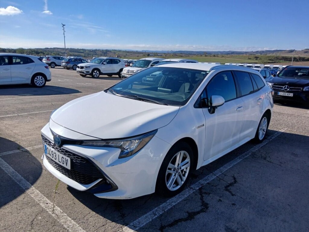 Foto impresión del anuncio Toyota Corolla 1.8 125H ACTIVE TECH E-CVT TOU SPORT  de Ocasión en Madrid