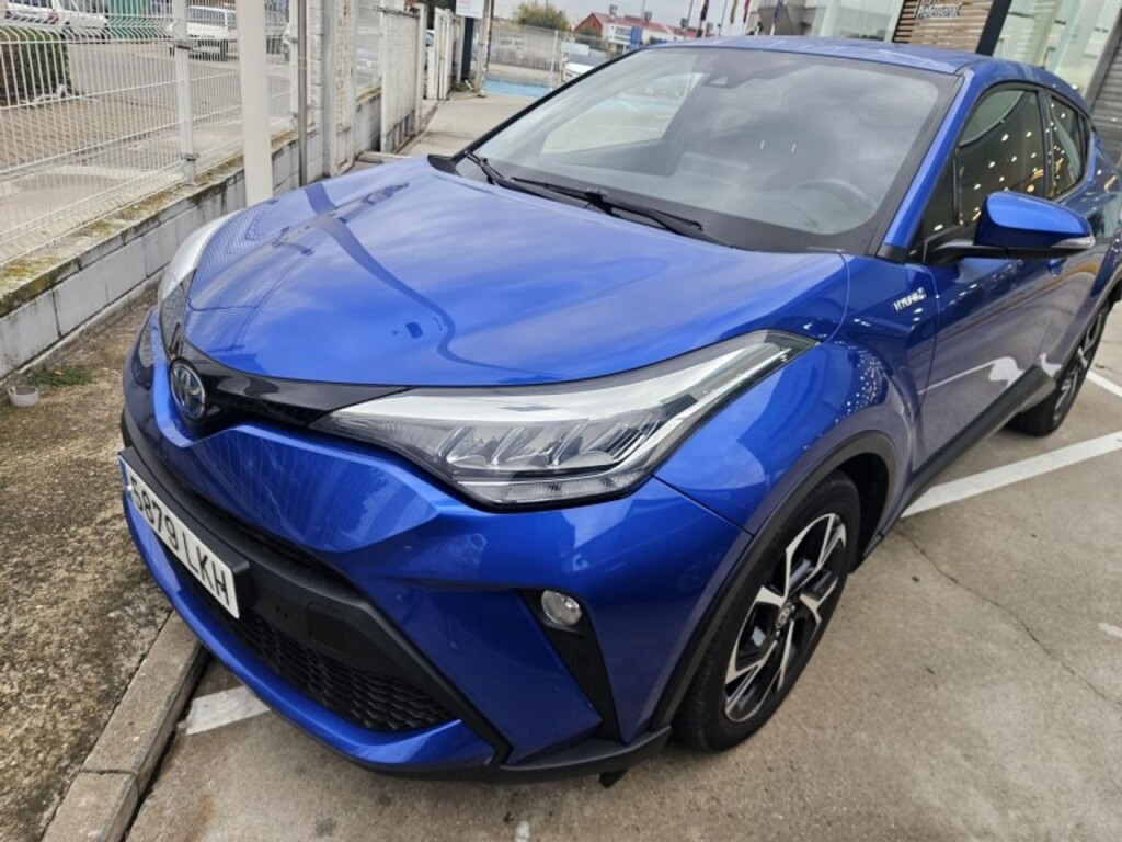 Foto impresión del anuncio Toyota C-HR 2.0 180H Advance  de Ocasión en Madrid