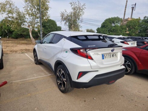 Foto impresión del anuncio Toyota C-HR 1.8 125H Advance  de Ocasión en Madrid