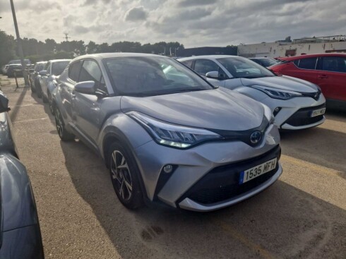 Foto impresión del anuncio Toyota C-HR 1.8 125H Advance  de Ocasión en Madrid