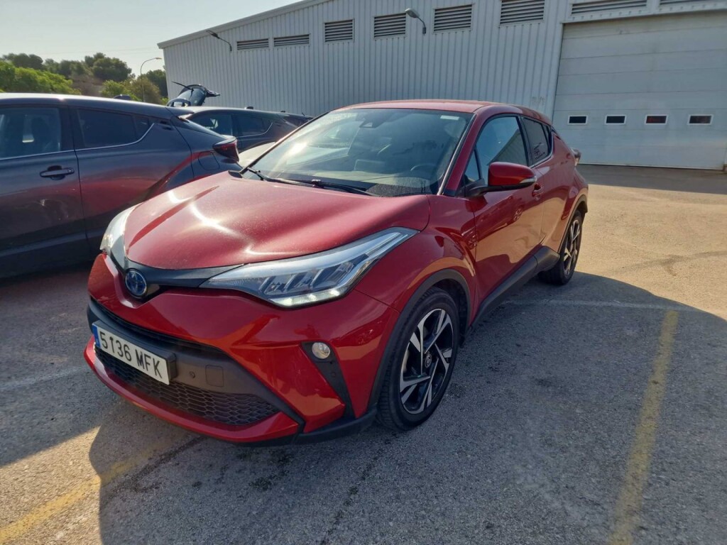 Foto impresión del anuncio Toyota C-HR 1.8 125H Advance  de Ocasión en Madrid