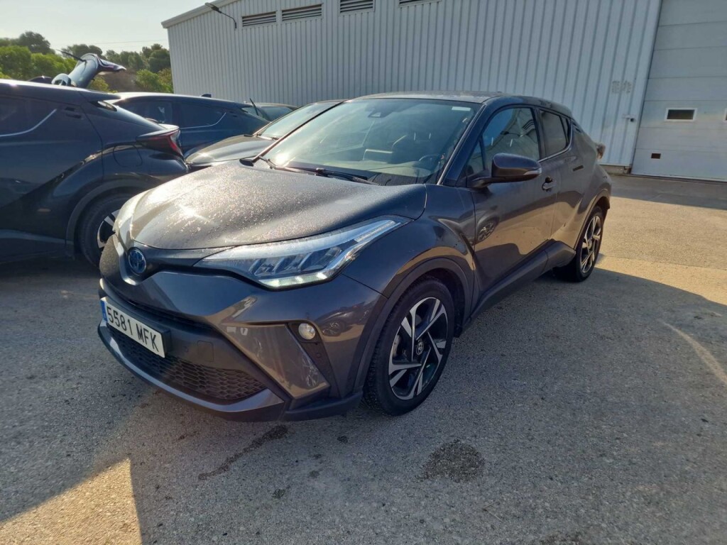 Foto impresión del anuncio Toyota C-HR 1.8 125H Advance  de Ocasión en Madrid