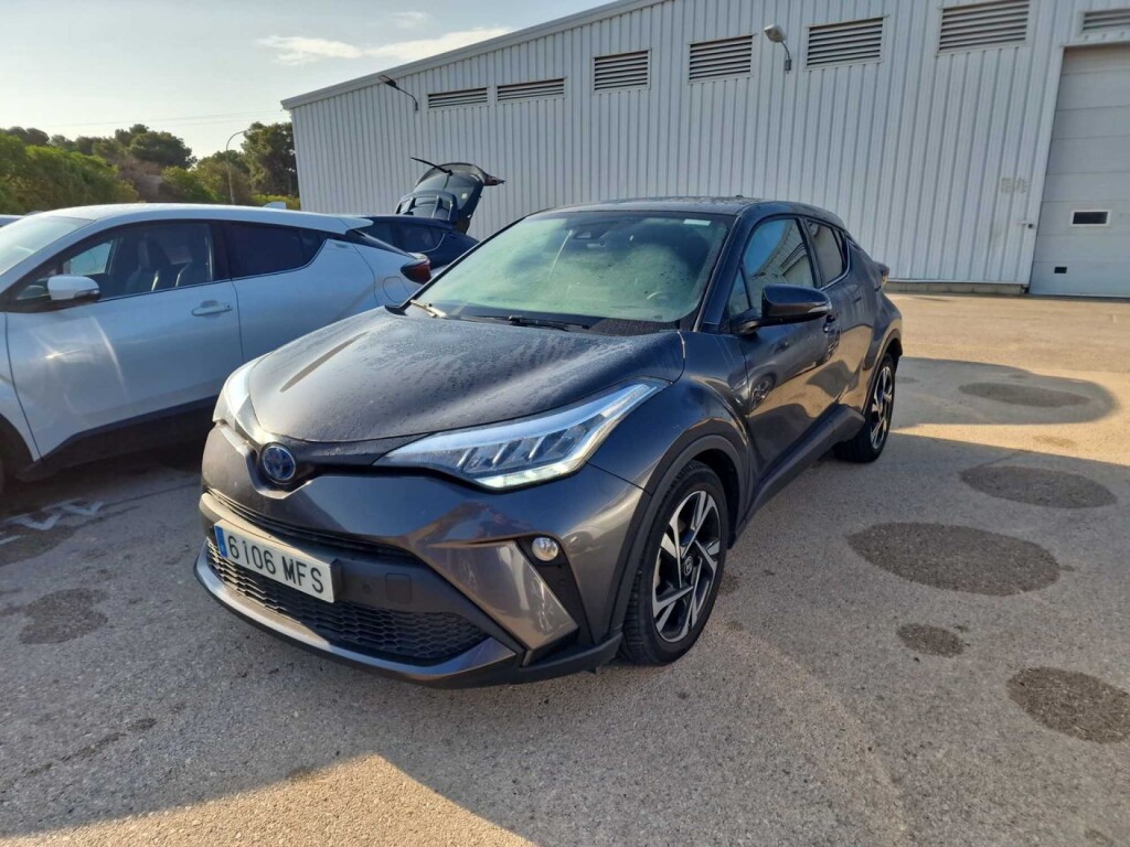 Foto impresión del anuncio Toyota C-HR 1.8 125H Advance  de Ocasión en Madrid