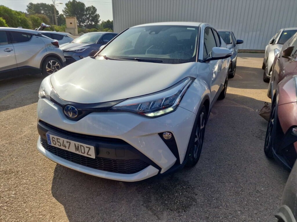 Foto impresión del anuncio Toyota C-HR 1.8 125H Advance  de Ocasión en Madrid