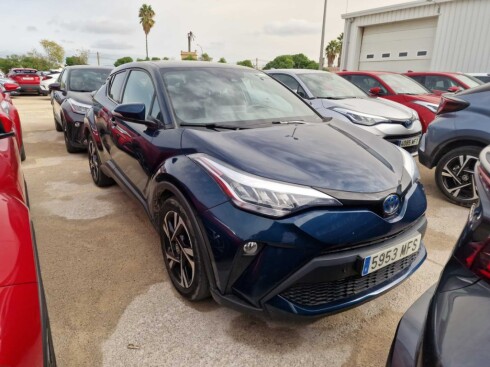 Foto impresión del anuncio Toyota C-HR 1.8 125H Advance  de Ocasión en Madrid