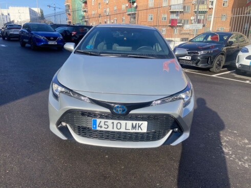 Foto impresión del anuncio Toyota Corolla 1.8 125H ACTIVE TECH E-CVT  de Ocasión en Madrid