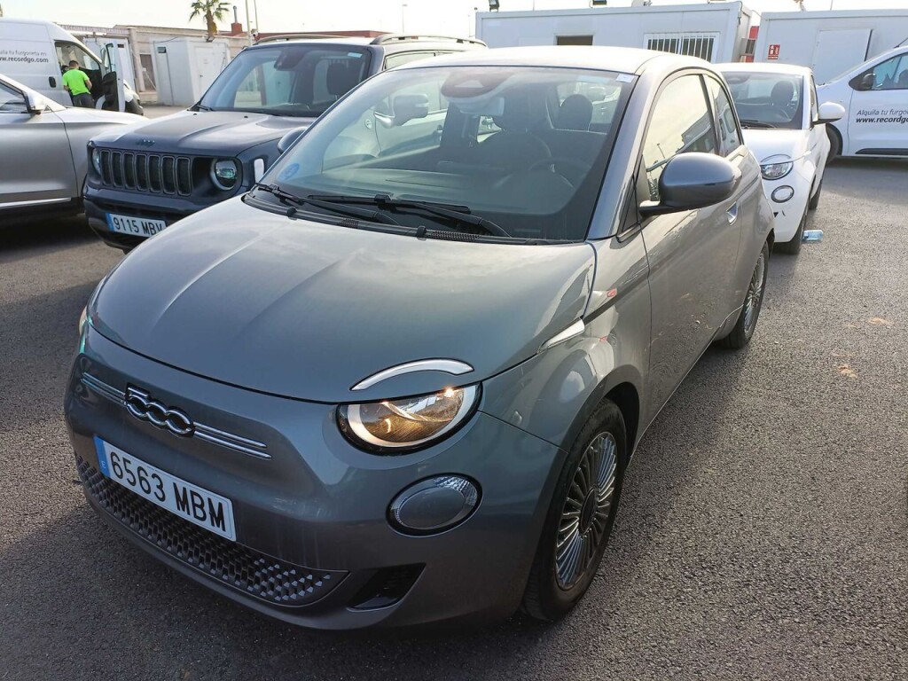 Foto impresión del anuncio Fiat 500 Icon Hb 320km 85kW (118CV)  de Ocasión en Madrid