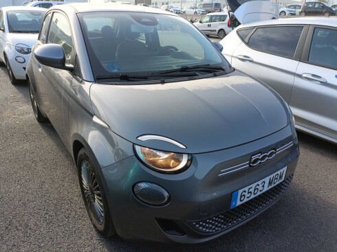 Foto impresión del anuncio Fiat 500 Icon Hb 320km 85kW (118CV)  de Ocasión en Madrid