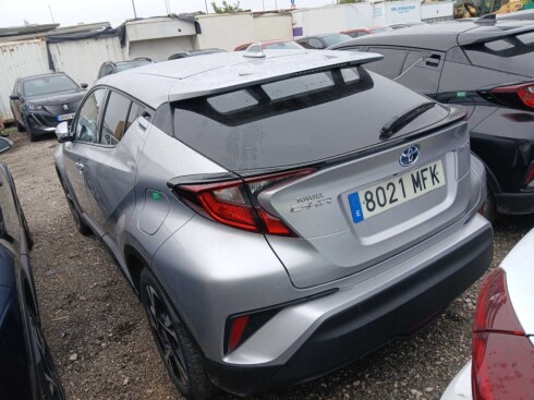 Foto impresión del anuncio Toyota C-HR 1.8 125H Advance  de Ocasión en Madrid