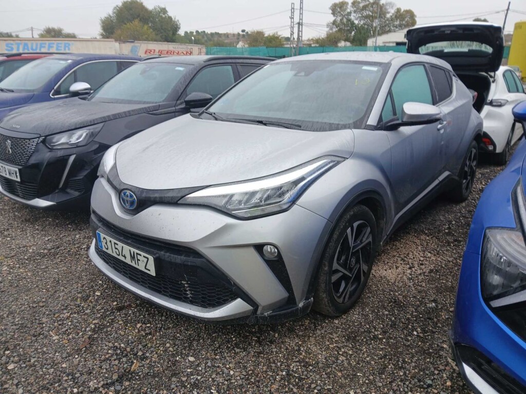 Foto impresión del anuncio Toyota C-HR 1.8 125H Advance  de Ocasión en Madrid