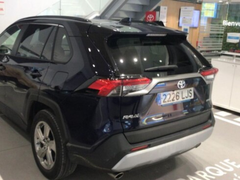 Foto impresión del anuncio Toyota Rav4 2.5l 220H Advance  de Ocasión en Madrid