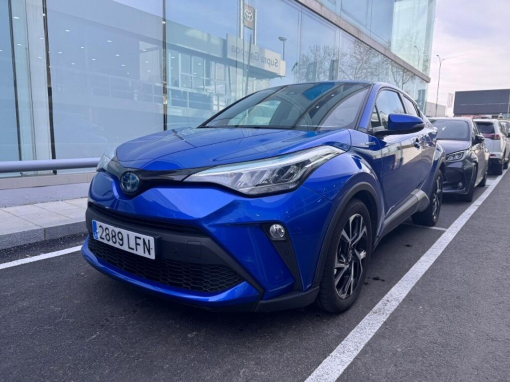 Foto impresión del anuncio Toyota C-HR 1.8 125H Advance  de Ocasión en Madrid